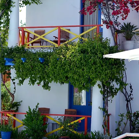 Su - 3* בודרום