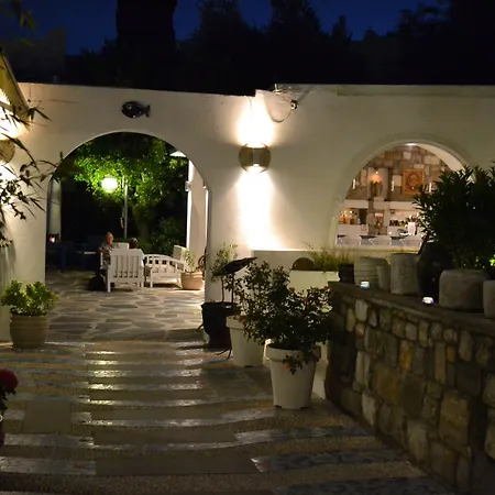 Su - 3* בודרום