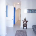 Su - Hotel